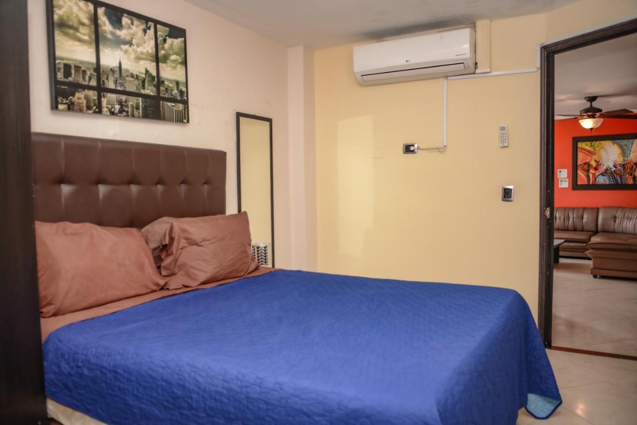 Calle 10 Suites Медельин Экстерьер фото