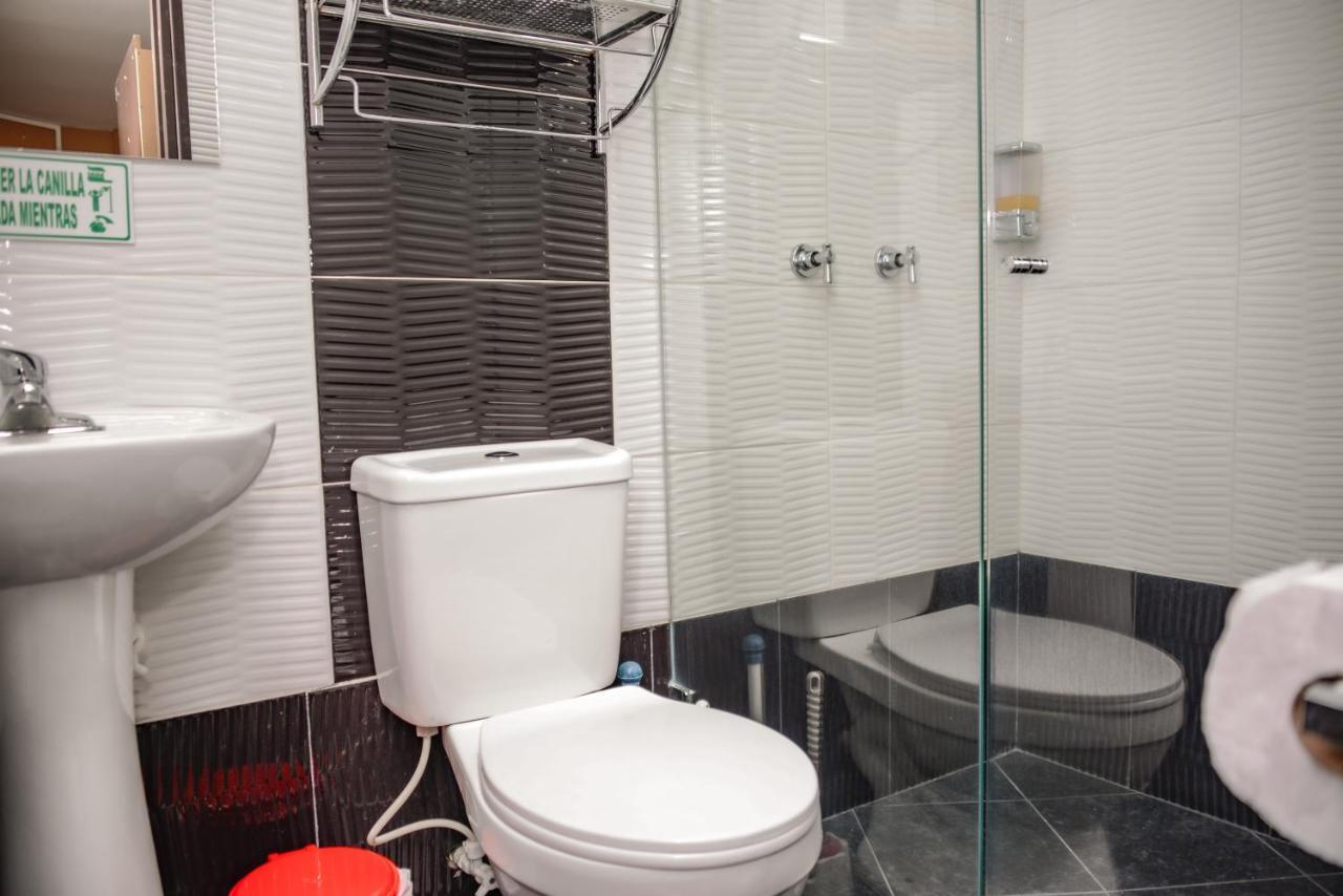 Calle 10 Suites Медельин Экстерьер фото