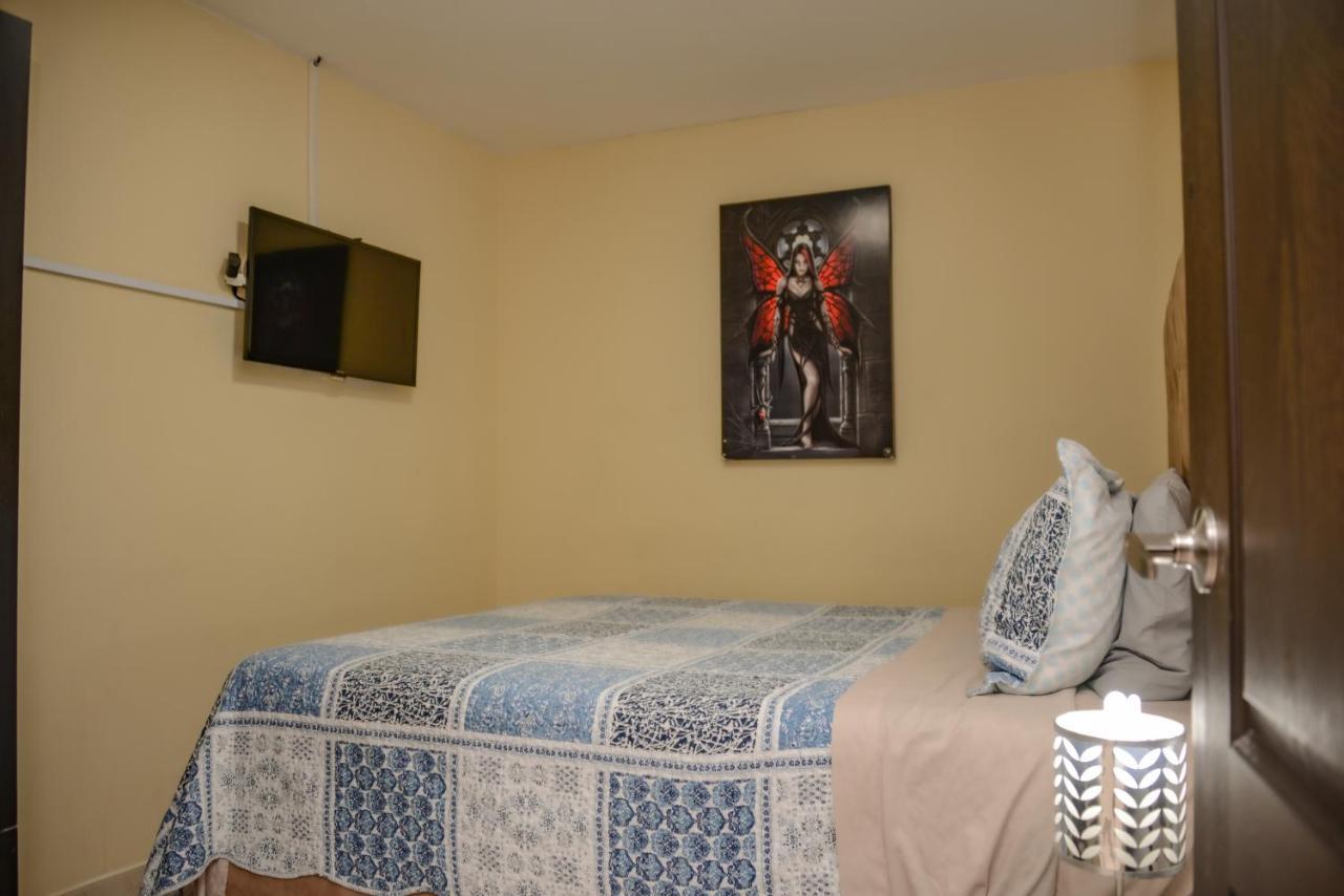 Calle 10 Suites Медельин Экстерьер фото
