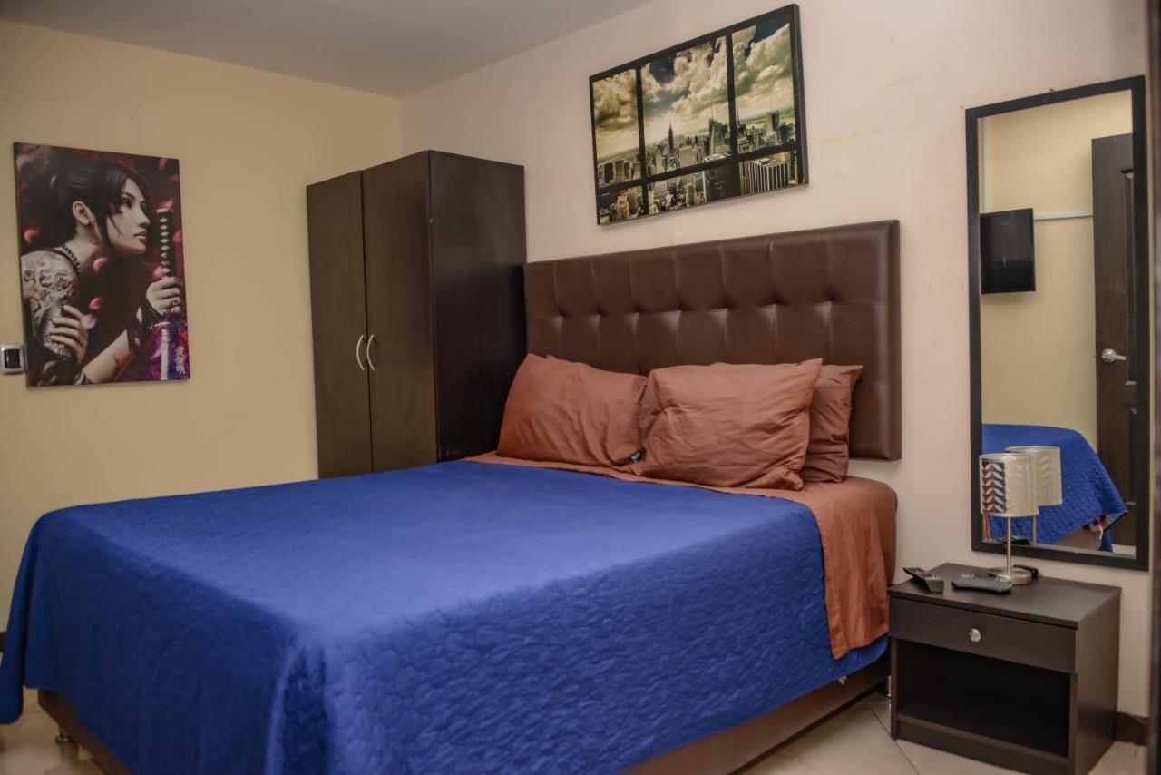 Calle 10 Suites Медельин Экстерьер фото
