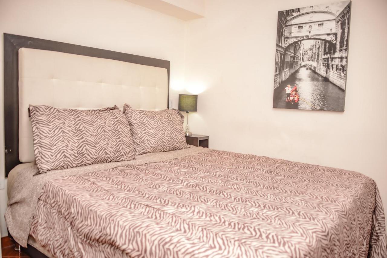 Calle 10 Suites Медельин Экстерьер фото